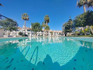 Casa adosada en venta en Viña Málaga en Vélez-Málaga