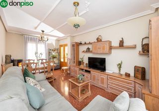 Casa adosada en venta en Otura