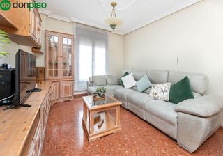 Casa adosada en venta en Otura