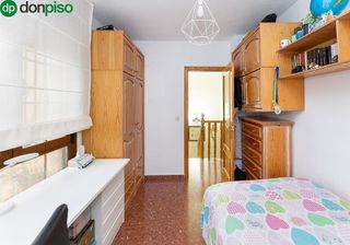 Casa adosada en venta en Otura