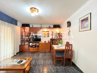 Piso en venta en Artigas - Llefià en Badalona