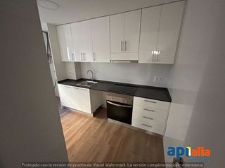 Piso en venta en El Bon Pastor en Barcelona