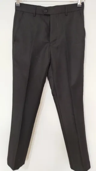 Calças de fato pretas