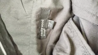 Calças de fato pretas