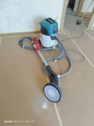 Lijadora Flex con Aspirador Makita