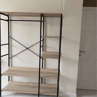 Armario Vestidor Metálico y Madera