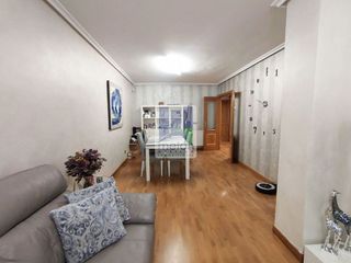 Piso en venta en Gamonal en Burgos