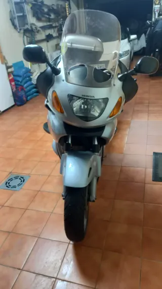 Honda Deauville 650 - 2003 Vendo o Cambio