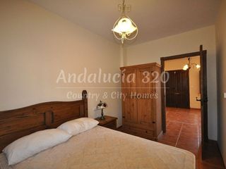 Chalet en venta en Montefrío