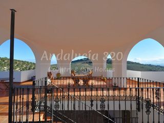 Chalet en venta en Montefrío