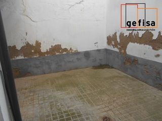 Casa adosada en venta en Valdepeñas