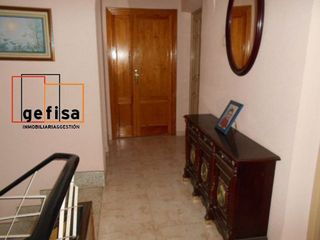 Casa adosada en venta en Valdepeñas