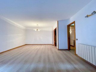 Piso en venta en Centre - Cordelles en Cerdanyola del Vallès