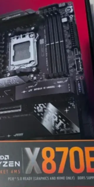 Placa Base ASUS ROG Strix X870E-E Vendo placa base