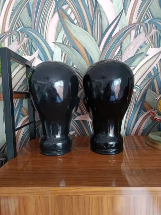 Cabeza farmacia negra brillante