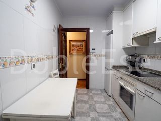 Piso en venta en Centro en Gijón