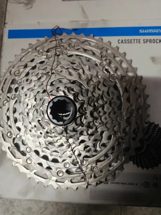 Cassette Piñones Shimano CS-M6100 12v. 10-51T