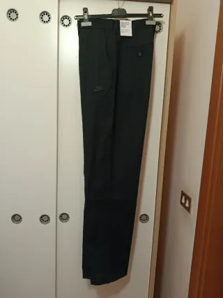 Pantaloni Nike Uomo Taglia M Neri