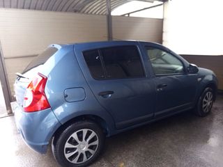 Dacia Sandero 2010