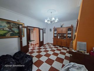 Casa adosada en venta en Villanueva del Ariscal