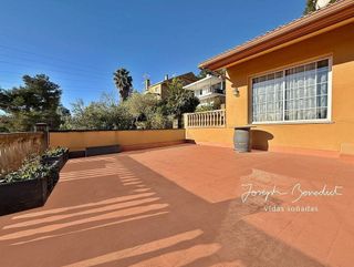 Chalet en venta en Begues