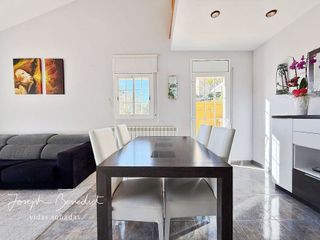 Chalet en venta en Begues