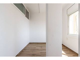 Piso en venta en Creu Alta en Sabadell