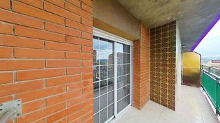 Piso en venta en Centre en Rubí