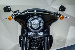 HARLEY DAVIDSON Sport glide ASIENTO PASAJERO * IMPECABLE * REESTRENO *