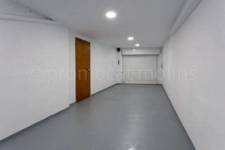 Chalet en venta en Molins de Rei