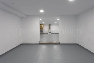 Chalet en venta en Molins de Rei