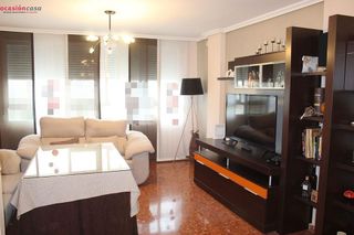 Piso en venta en Santa Rosa - Valdeolleros en Córdoba