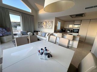 Ático en venta en Centro Urbano en Estepona