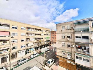 Piso en venta en Villayuventus-Renfe en Parla