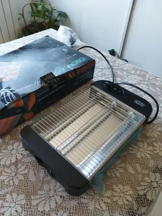 Tostadora Cecotec Turbo EasyToast Basic Negra