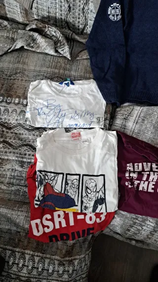 Lotto misto abbigliamento bimbo 6-8 anni