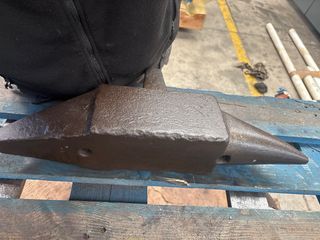 Yunque 59x24x11cm y 35 kg