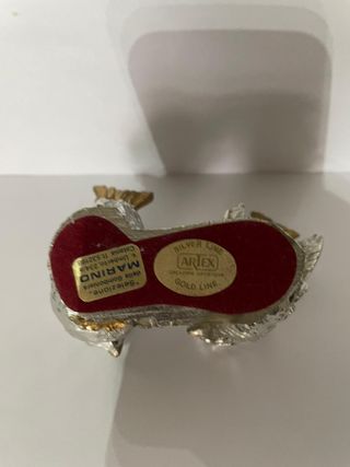 Statua raffigurante colombe in Silver