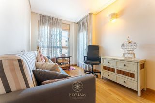 Piso en venta en Port - Horta de Santa María en Cambrils