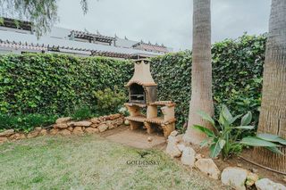 Casa adosada en venta en Calahonda en Mijas