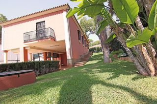 Chalet en venta en Oromana en Alcalá de Guadaira