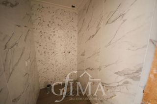 Casa adosada en venta en Tomelloso