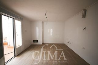 Casa adosada en venta en Tomelloso