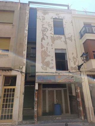 Casa adosada en venta en Zona Poble en Benicarló
