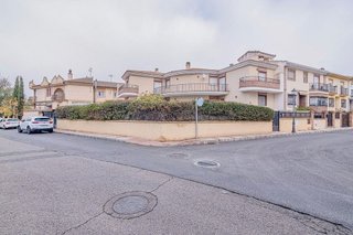 Casa pareada en venta en Atarfe