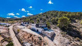 Chalet en venta en Pinós