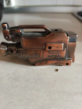 Accendino da collezione stile videocamera