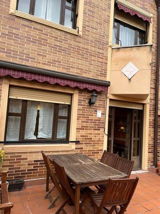 Casa adosada en venta en Miranda de Ebro