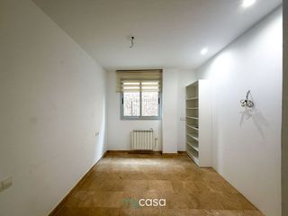 Piso en venta en Casagemes - Canyadó en Badalona