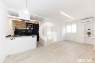 Piso en venta en Les Planes en Hospitalet de Llobregat, L´